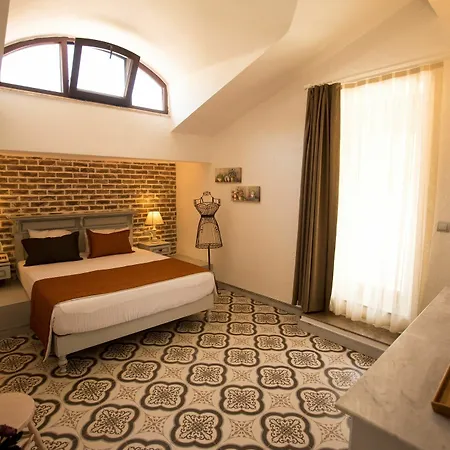 Hotel S3 Orange
