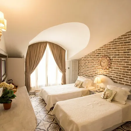 Hotel S3 Orange 3*